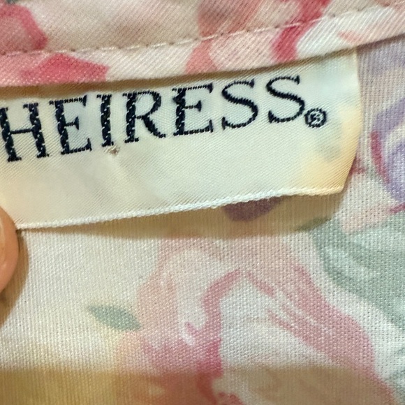 Vintage Heiress Floral Pearl Snap Button-Up Nightgown w pockets Gauzy & Soft - Picture 2 of 6